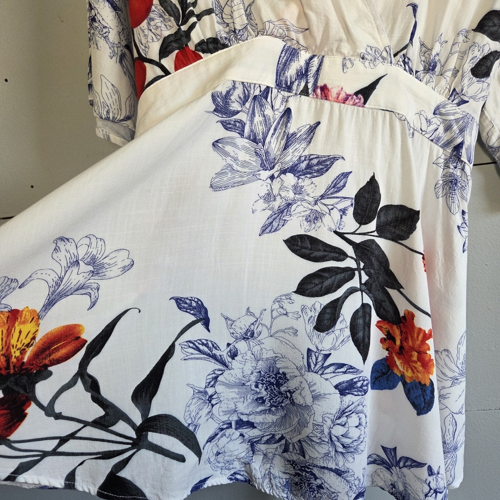 Motherhood Maternity Floral Blouse White Blue Orange Kimono Sleeve V-Neck Size M - Picture 3 of 7